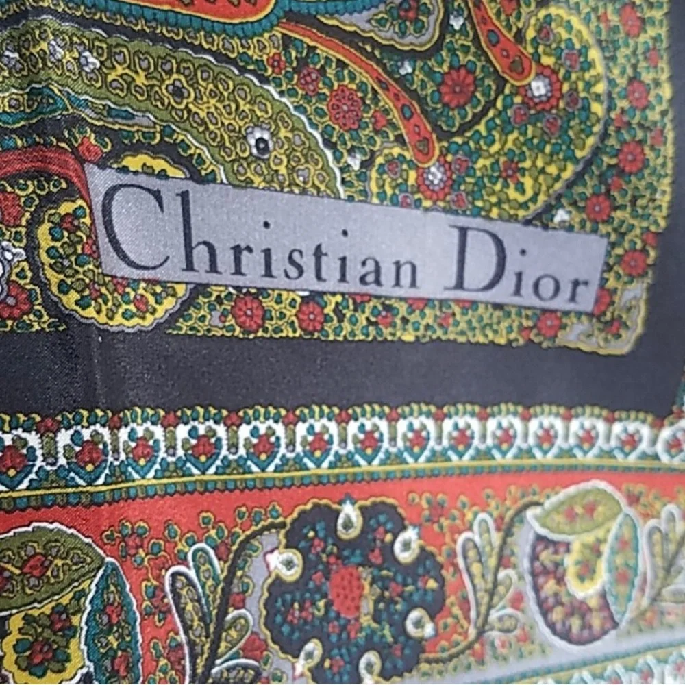 Gorgeous Christian Dior Scarf!!
